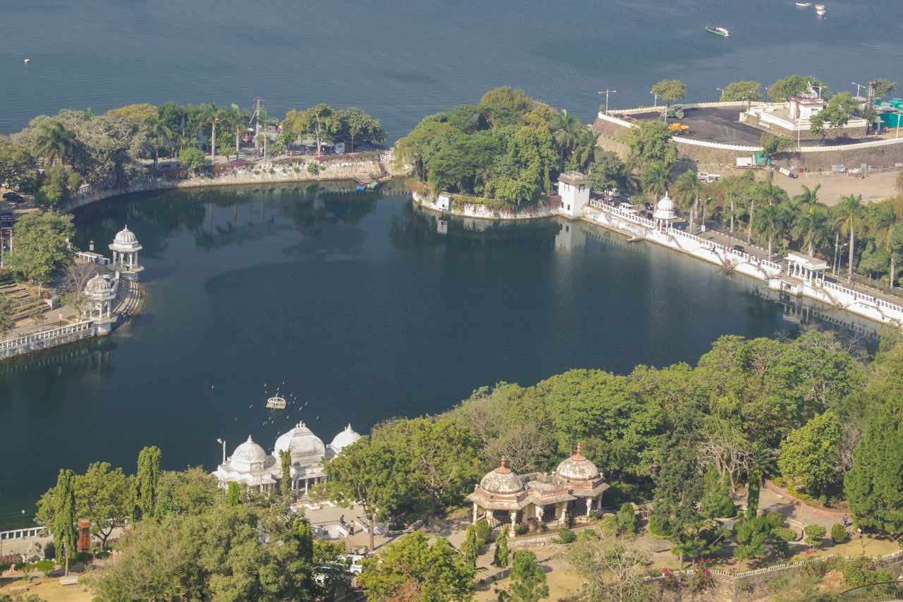 doodh talai udaipur rajasthan india