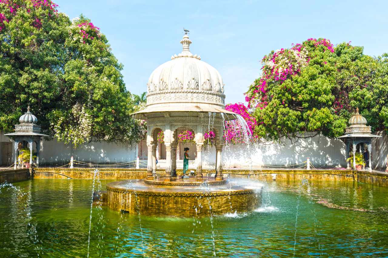 saheliyon ki bari udaipur rajasthan india