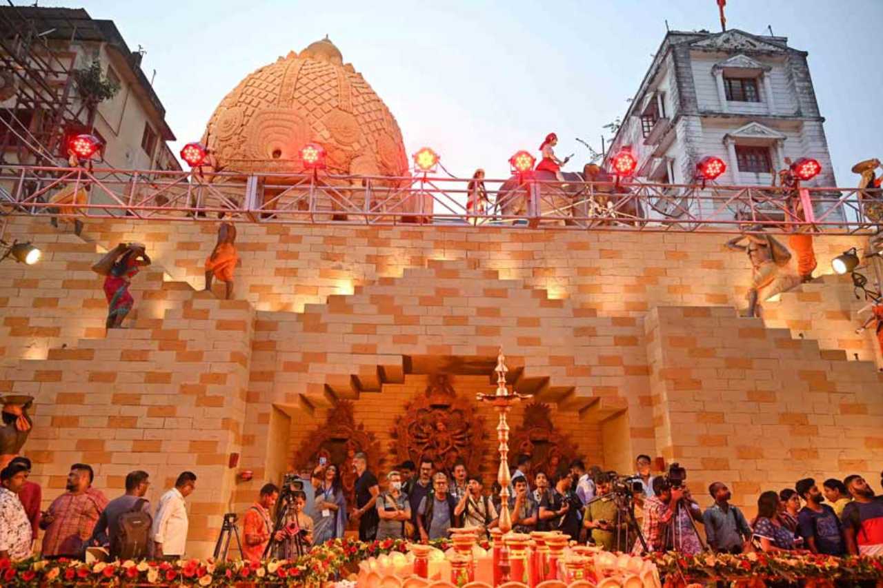 durga puja pandal kolkata