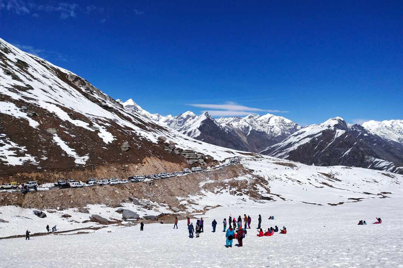 manali snowfall india