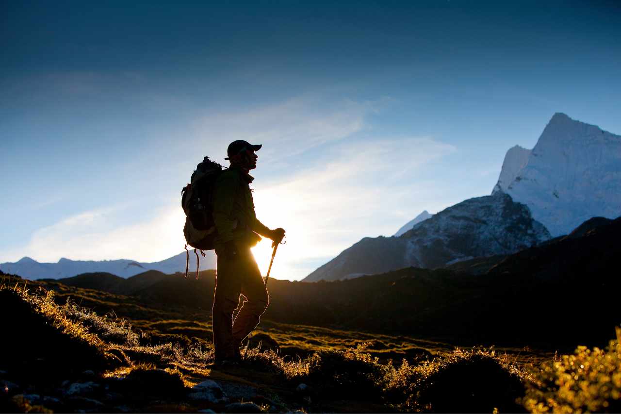 hiking vs trekking