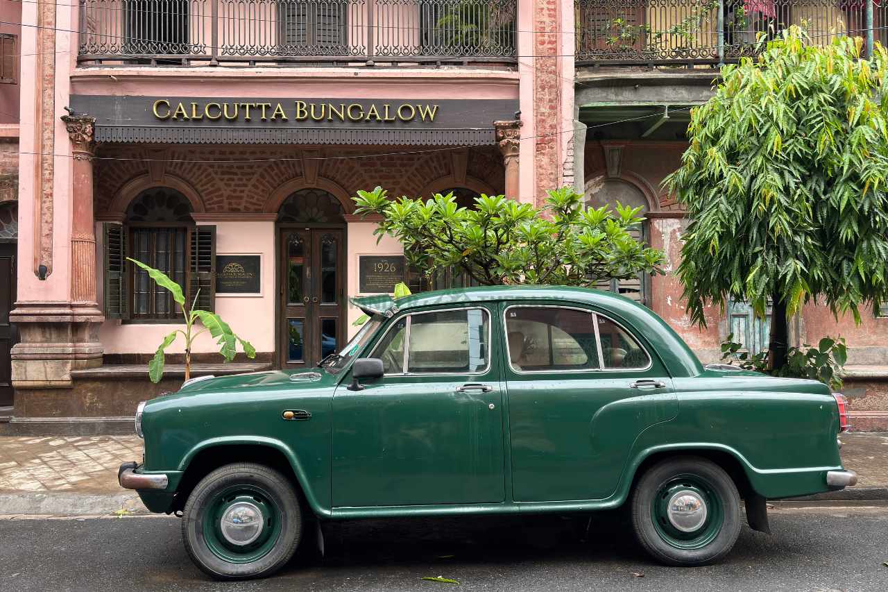 calcutta bungalow :The Irresistible Charm Of The 98-Year-Old Building