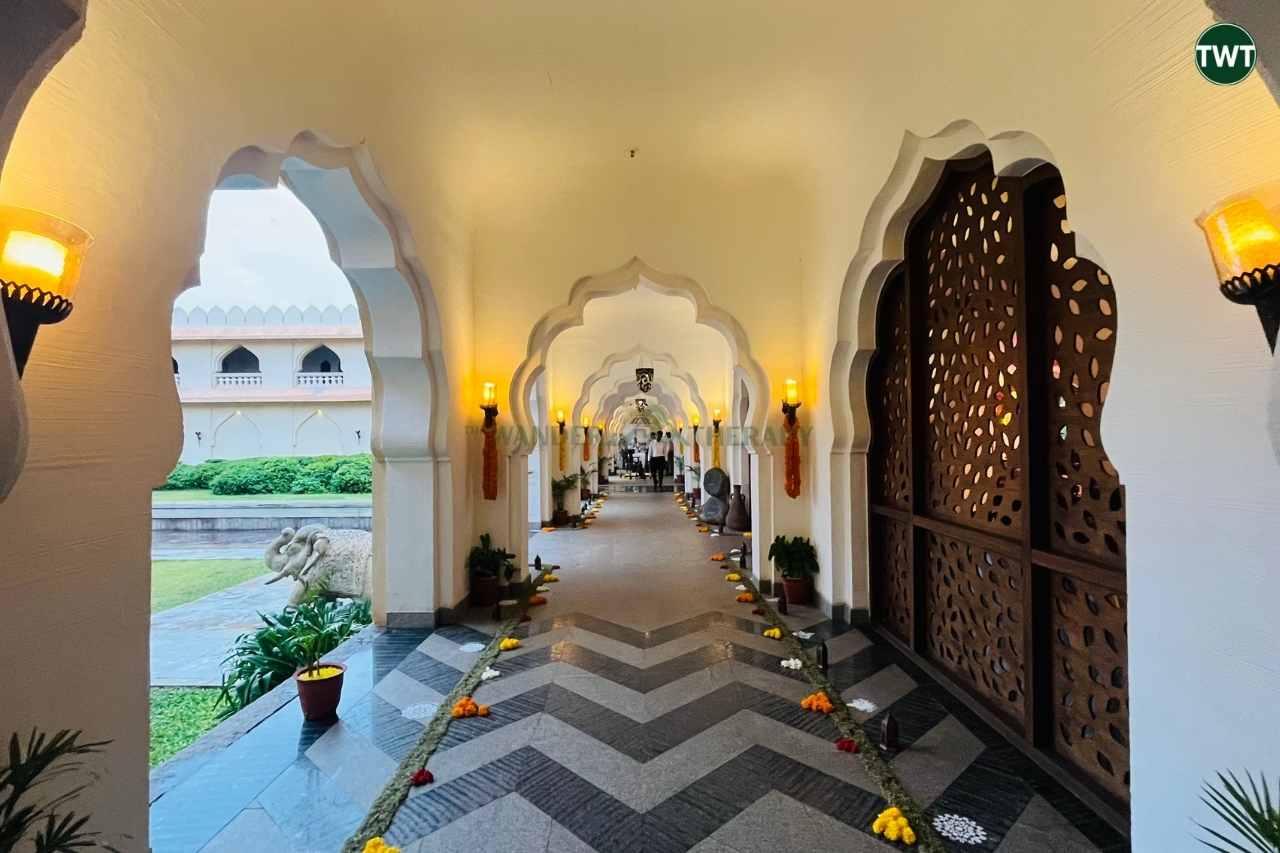 evolve back hampi archways