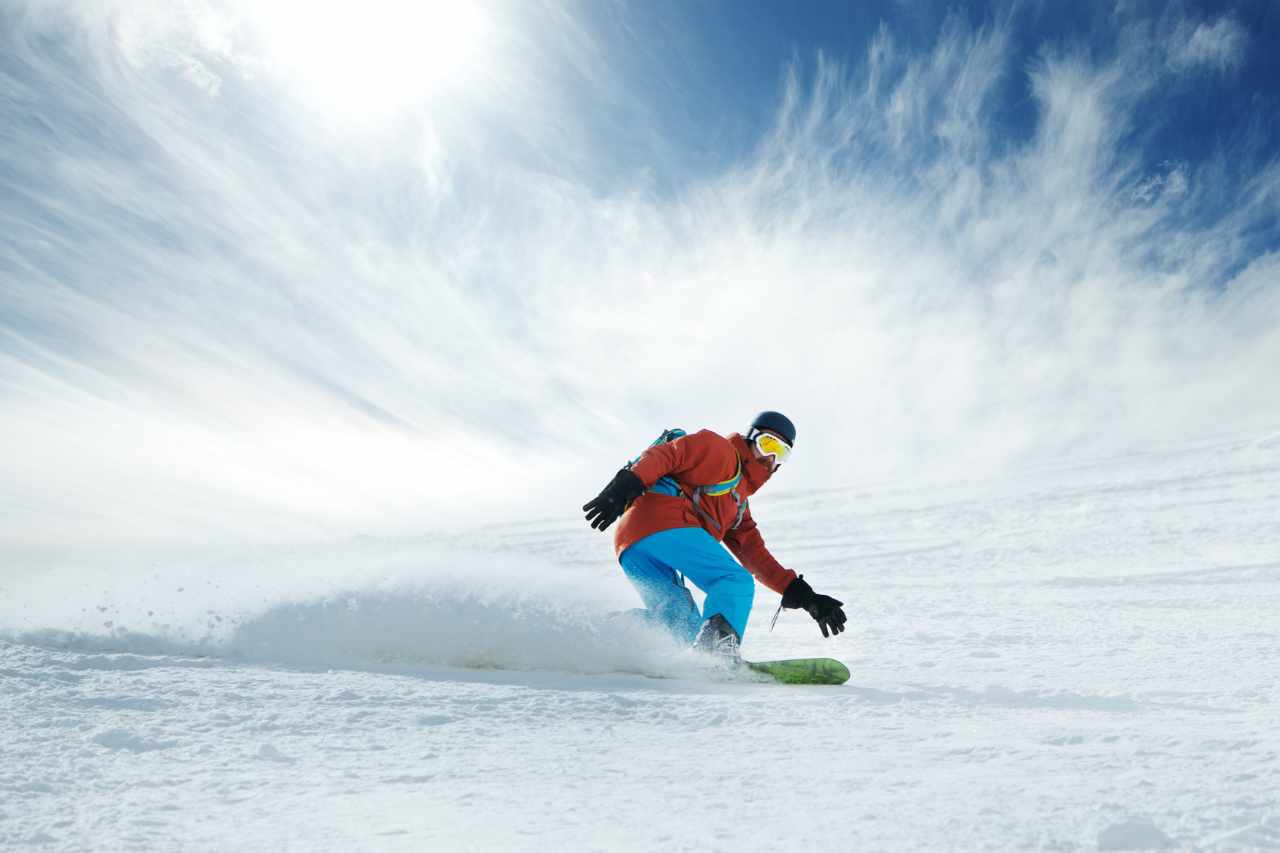 kashmir things to do gulmarg snowboarding