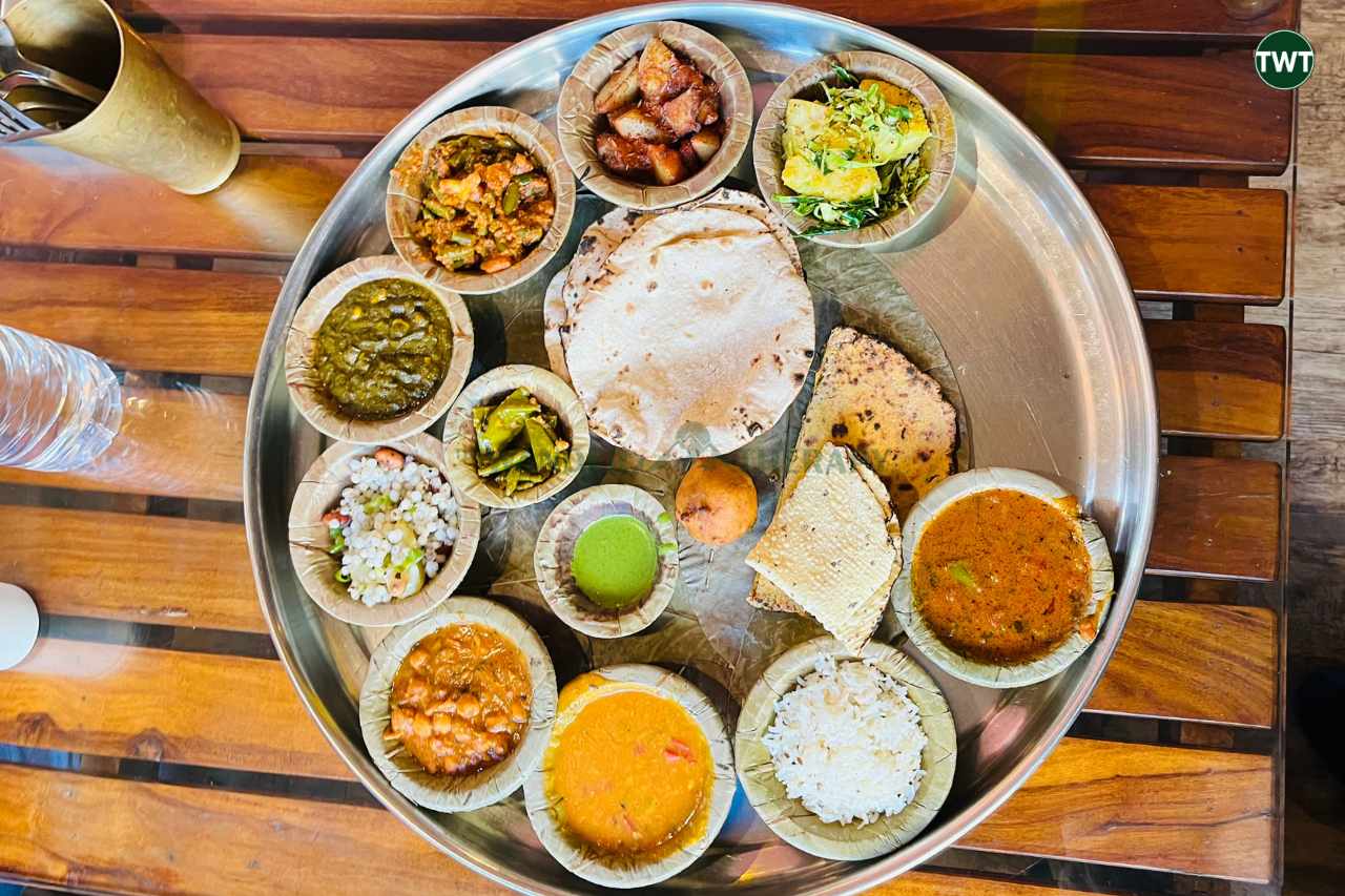 jaipur things to do rajasthani thali_the wander therapy