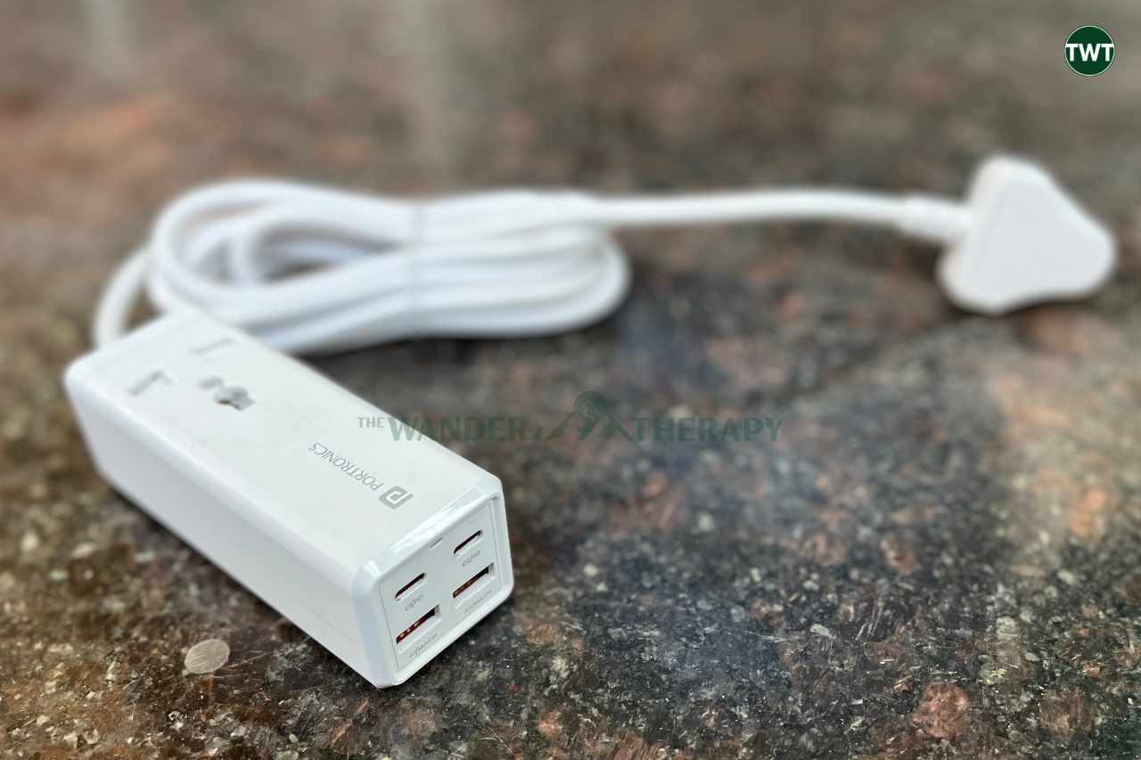 best travel gadgets india.universal adapter